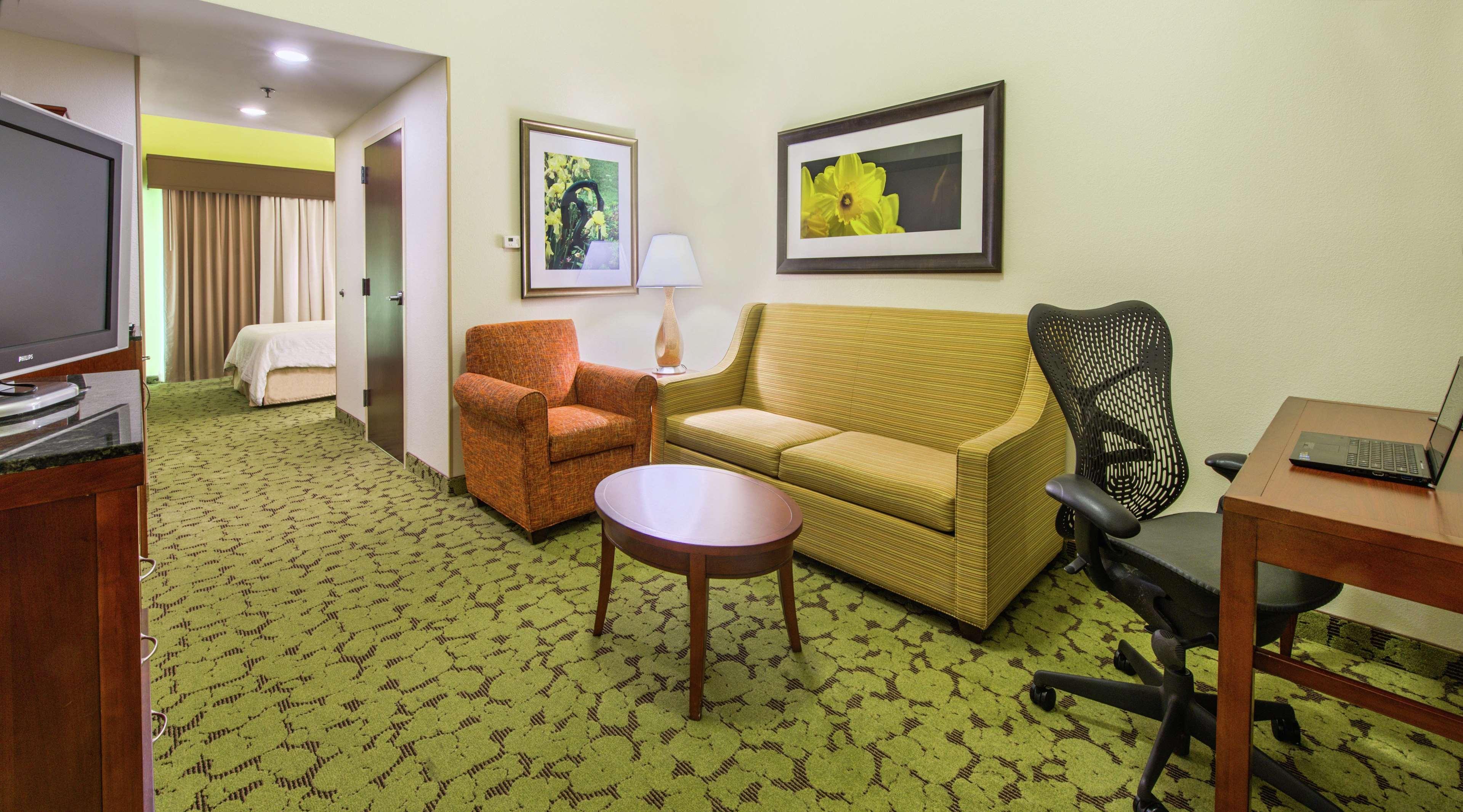 Hilton Garden Inn Macon/Mercer University Exterior photo